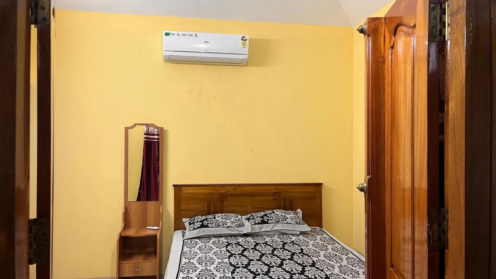 Manasam Homes Near To Iim & Nit - Kozhikode Kunnamangalam 0*,