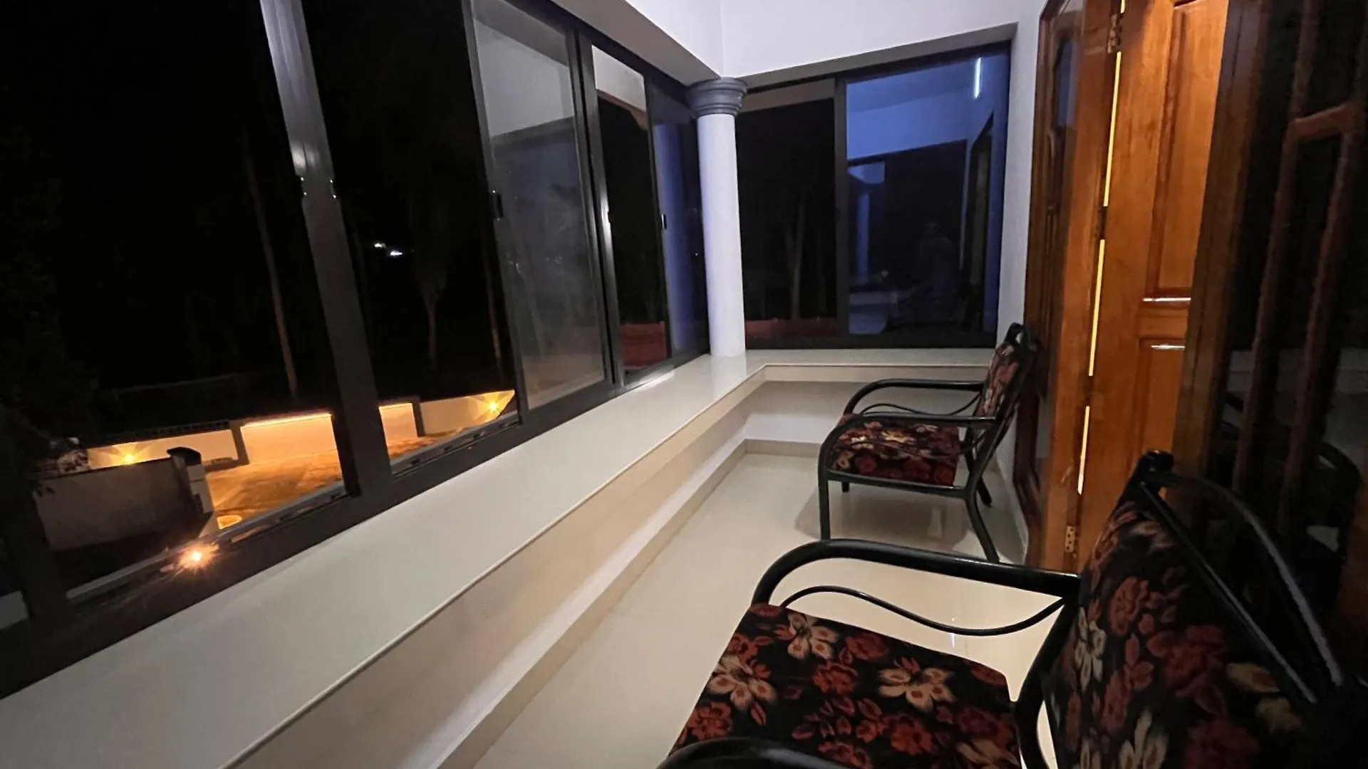 Manasam Homes Near To Iim & Nit - Kozhikode Kunnamangalam 0*,